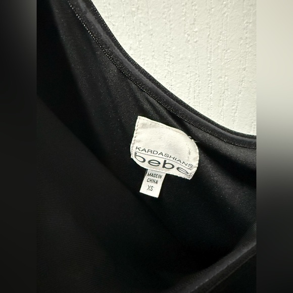 Karshians BEBE Goddess Cocktail Party Fitted One Sleeve Dress - Picture 5 of 12